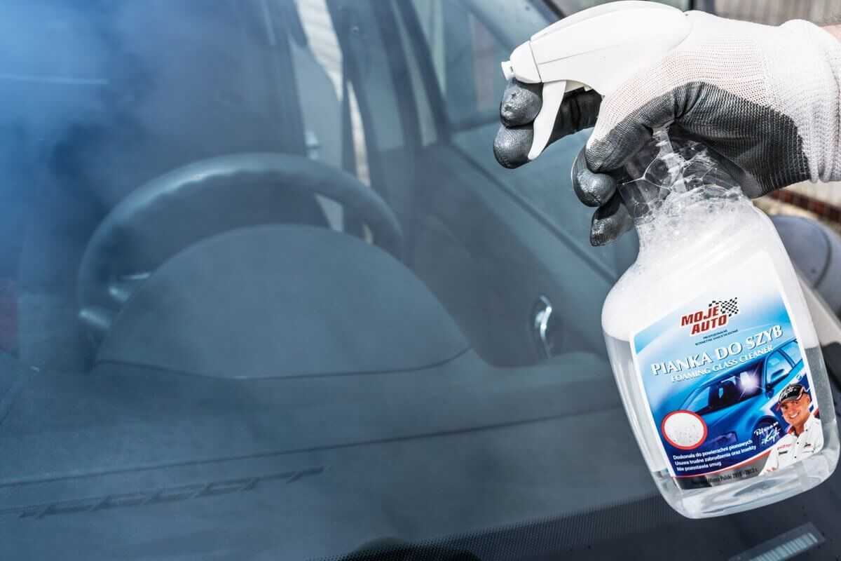 Detergente universale per vetri in atomizzatore - Moje Auto
