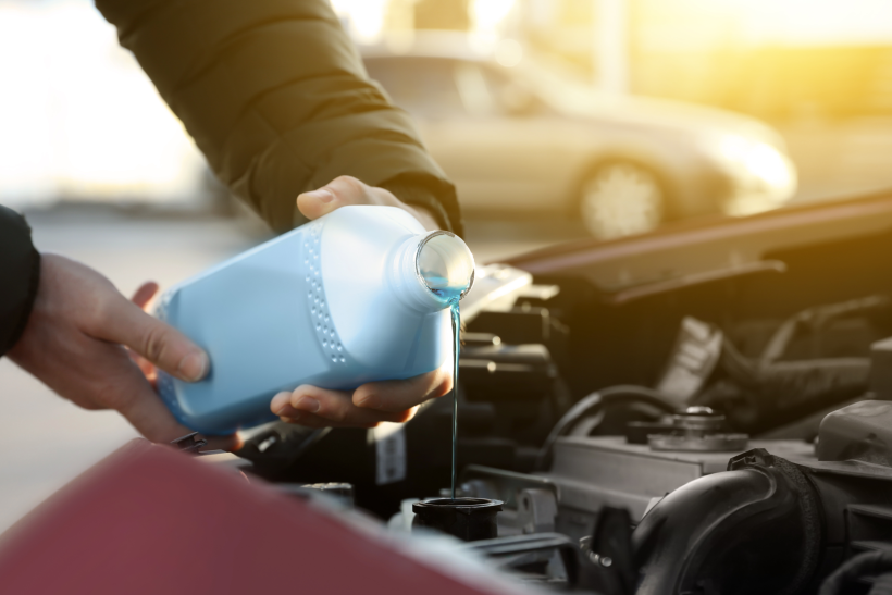 Cómo saber qué refrigerante debes escoger para tu auto y cómo