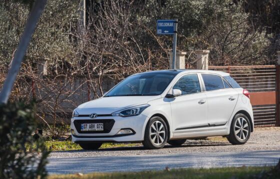 Auto Hyundai i20