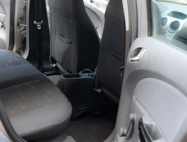 Lingettes nettoyant vitre - accessoire intérieur voiture sans permis